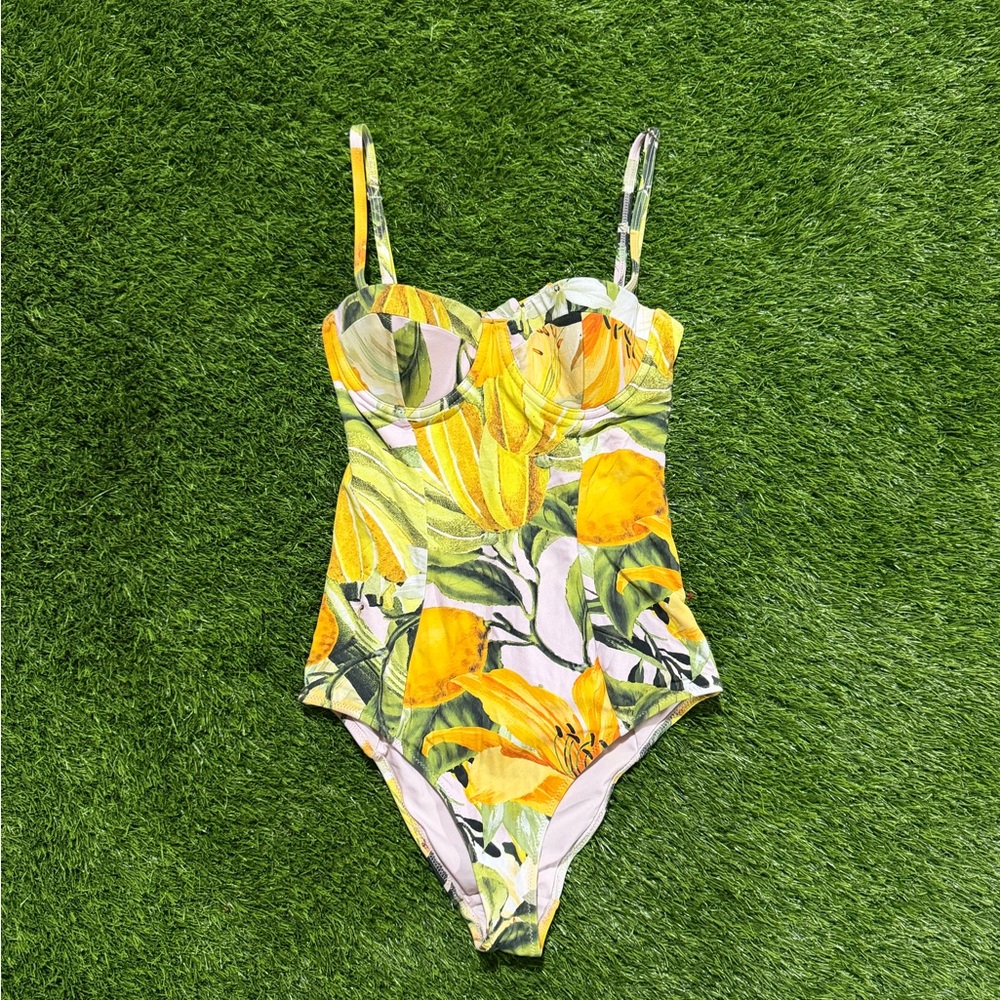 H&M | Yellow Floral & Lemon Swimsuit